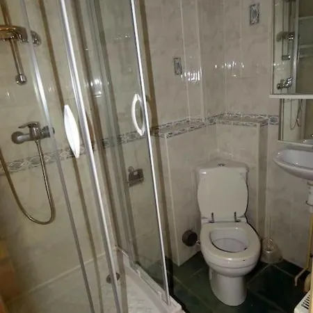 Calme Dans Quartier Residentiel. נאנסי