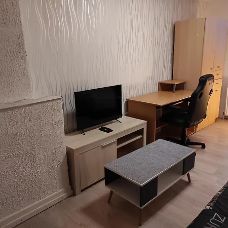 Calme Dans Quartier Residentiel. נאנסי